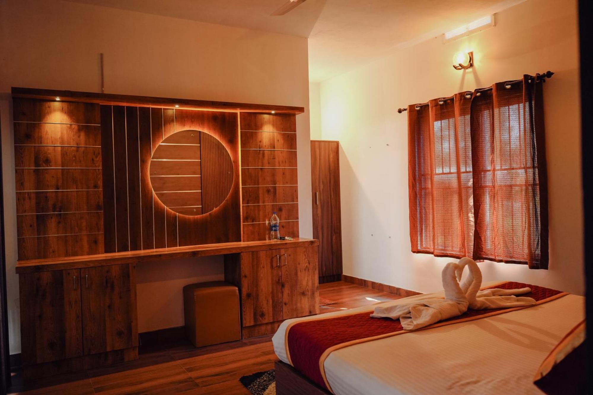 Haze Woods Resort Vaduvanchal Eksteriør billede