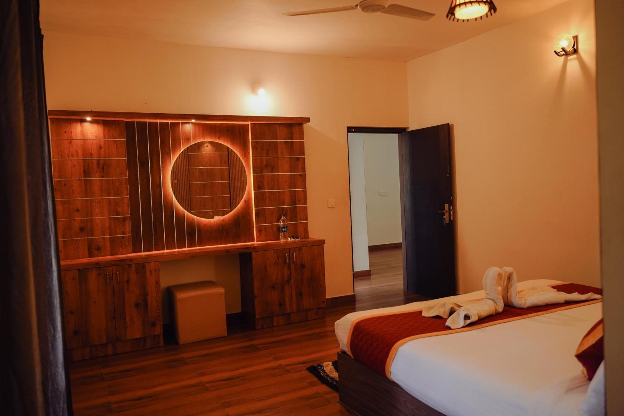 Haze Woods Resort Vaduvanchal Eksteriør billede