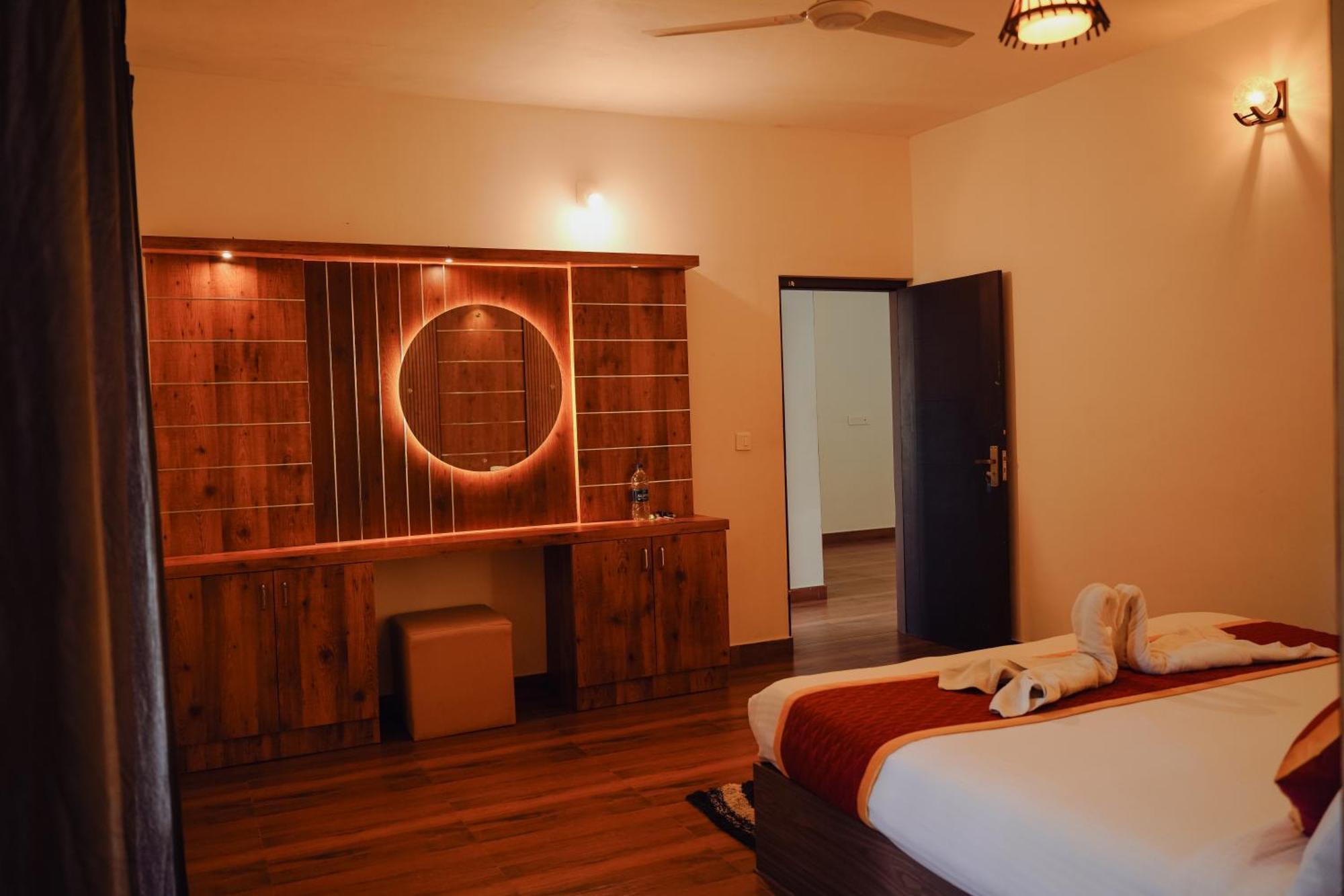 Haze Woods Resort Vaduvanchal Eksteriør billede